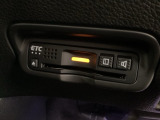 ETCが付いてます。ETC搭載車しか通過できないスマートICが利用できるようになりますよ!現在スマートICの設置箇所も増えてきているので、高速道路利用の幅が広がりますね☆