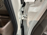 豊富に在庫を取り揃えています。 軽自動車からミニバン、セダン、SUV、話題のハイブリッド車などなど続々入荷中です!