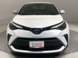 「フロントマスク」です。車の印象を決めるのは【顔】。この車の顔つきは、きっとあなたにピッタリ!?