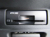 音声案内タイプETC2.0装備☆ビルトインタイプのETCですので、インテリアの邪魔をしません!ETCがあれば、キャッシュレスで料金所をノンストップで通過できます。
