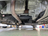 当社は自社認証整備工場も完備しており、納車前整備や一般車検・点検など、お客様が安心して長くお使い頂ける様にメンテナンス面に対して細かく整備しております。ご納車もご安心下さい