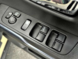 パワーウインドのスイッチはココです!運転席スイッチは、AUTO機能付きです。