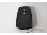 スマートキー!両手に荷物を抱えているときでも、ドアの施錠・解錠が楽々です♪
