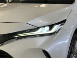 LEDヘッドライトです。デザイン性がよくとても明るいので、夜間の走行や悪天候でも安心です。しかも長寿命!