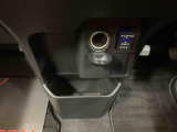 WEBで事前にお車をチェックしていただくことで、短時間での商談にも対応しております。WEBやお電話でご来店時間のご予約をお願いたします。ご予約の際にはWEB掲載の車両をお伝えください。