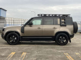 【プライバシーガラス メーカーop価格￥88000】プライバシーガラスにより車全体を引き締まった印象にします。また、防犯にも繋がります。