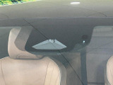 【トヨタセーフティセンス】走行中に前方の車両等を認識し、衝突しそうな時は警報とブレーキで衝突回避と被害軽減をアシスト。より安全にドライブをお楽しみいただけます。