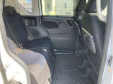 車内広々としており天井も高いので快適にお過ごしいただけます!