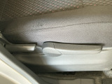 車を初めて購入されるお客様や、車にあまり詳しくないお客様にもわかりやすく丁寧に説明させて頂きます♪