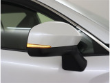 【ウィンカーミラー】で更にスタイリッシュで存在感もマル!対向車からの視認性アップで安全性も高まります☆