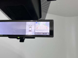 バックミラーにアラウンドビューモニターの表示も可能です!