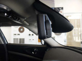 ITSスポット対応ETC車載器システム内蔵自動防眩ルームミラーが付いております。
