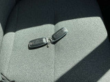 インテリジェントキー装備。ポケットやカバンに入れておくだけ。車両の始動操作を楽にする便利アイテム☆