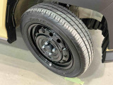 安全安心な走行のために、納車前には小さなクルマを知り尽くしたエキスパートが基本性能に関わる機能や状態を徹底的に点検しています。