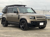 【エクステンデットブラックエクステリアパック メーカーOP価格￥181,000-】エンブレム・グリルサイドパネル・ルーフが黒塗装に変更されたメリハリのある人気オプションを装備!