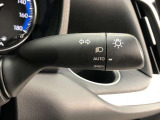 ライトスイッチです。「AUTO」にすると外の明るさに応じてスモールライト・ヘッドライトが自動でON・OFFします。夕暮れ時や屋内駐車場、トンネルなどに便利です。
