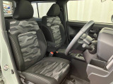 【運転席/助手席シートヒーター装備】 座面と背面を温め、寒い日のドライブを快適にします。