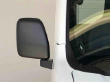中古車販売に関する正しい知識をお持ちのお客様の信頼を得られるように努力しております。