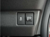 ◆VSA◆横滑り防止装置が装備されています。コーナーリング時の横すべりを抑える機能と、車両の急激な挙動変化を抑える機能で、安定した走行を実現しています。運転に安心とゆとりが出来ます。