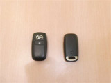 中古車としてスマートキーが2個あるのは重要なチェックポイント!「イモビライザー」内蔵のスマートキーは便利なのですメカニカルキーと比べて高価なのです。