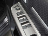 ◆パワーウィンドウスイッチ◆運転席から全席の窓の開閉操作を行うことが出来いつでも換気ができます!