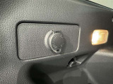 シガーソケット用の充電器が使用可能です!