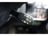 【クル-ズコントロ-ル】・・・高速道路などで一定速度でのクルージングが可能。 余分なアクセル操作を減らし、ドライバーの負担を軽減。 燃費の向上にも貢献します。