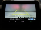 バックカメラ連動!ガイドラインも表示されるのでバック駐車が苦手な方でも安心です。