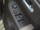 ◆パワーウィンドウスイッチ◆運転席から全席の窓の開閉操作を行うことが出来いつでも換気ができます!