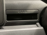 【カードホルダー】各種カードの収納に