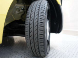タイヤサイズは155/65R14となっております☆
