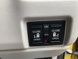 スライドドアは両側電動になります♪開閉の操作は運転席から出来ます!