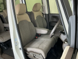 当車両は、次のお客様に気持ちよくお乗りいただくため、専門スタッフによる【徹底シートクリーニング】を施工済みです!
