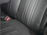 ◆ISOFIX◆シートベルトいらずでチャイルドシートと固定金具を連結するだけでガッチリ固定できます。