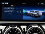 クルーズコントロール作動中には、アクティブステアリングアシスト機能でステアリングの電動サポートを行います。長時間の疲労を軽減する事が出来ます。