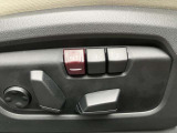 車両の詳細、ご質問につきましては、弊社営業スタッフまでお気軽にご連絡下さいませ。遠方のお客様には実車の詳細画像送信も承ります。お客様からのお問合せをお待ち致しております。無料ダイヤル 0078-6002-715008