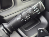 扱いやすさに配慮されたウインカーレバー。運転時の安心感を高めます。