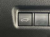 パワーバックドアは運転席からも開閉操作可能!