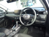 ★フロントシート★ 自然な姿勢のままでいられるシートが、運転しやすさと疲れにくさを感じさせてくれるはずです♪