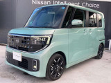 シートヒーターだけでは無く、ステアリングヒーターも装備されておりますので、冬の寒い車内でも快適にお過ごし頂けます。
