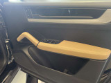 第三者機関の品質チェックとポルシェ認定中古車の事前整備を受けて初めてご案内できる車両です。できれば実車のご確認をよろしくお願いします。
