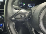 ステアリングスイッチ装備!運転しながら手元でオーディオの操作などができます。