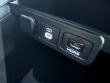 充電用USB【TypeーC】装備
