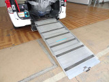 NV200バネットバン 1.6 チェアキャブ 車いす2名仕様 