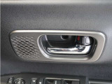 ◆パワーウィンドウスイッチ◆運転席から全席の窓の開閉操作を行うことが出来いつでも換気ができます!