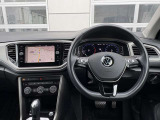 商品だけでなく、サービス、コストなど、中古車の購入に関するさまざまなリスクを最小限にし、きめ細かな保証サービスで、オーナーライフをしっかりとサポートします。