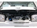 Hondaの技術が詰まったエンジンルーム☆☆☆エンジンルーム室内ともにルームクリーニング済みで清潔です◎快適なドライブをお楽しみください♪♪