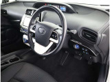 見通しのよいすっきりとした視界で、誰でも運転しやすいです。運転のしやすさは疲れにくさにも繋がりますよ♪