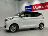 日産ディーラーならではの経験豊富な整備士が、お渡し前にきっちりと車検整備をさせていただいております。またお渡し後1ヶ月もしくは1000kmで、無料の点検整備を実施させていただきます。