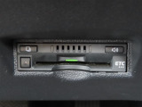 ETCはビルトインタイプになります。クルマ本体のパネルに埋め込むような形になりますので、スッキリとした室内になりますね!